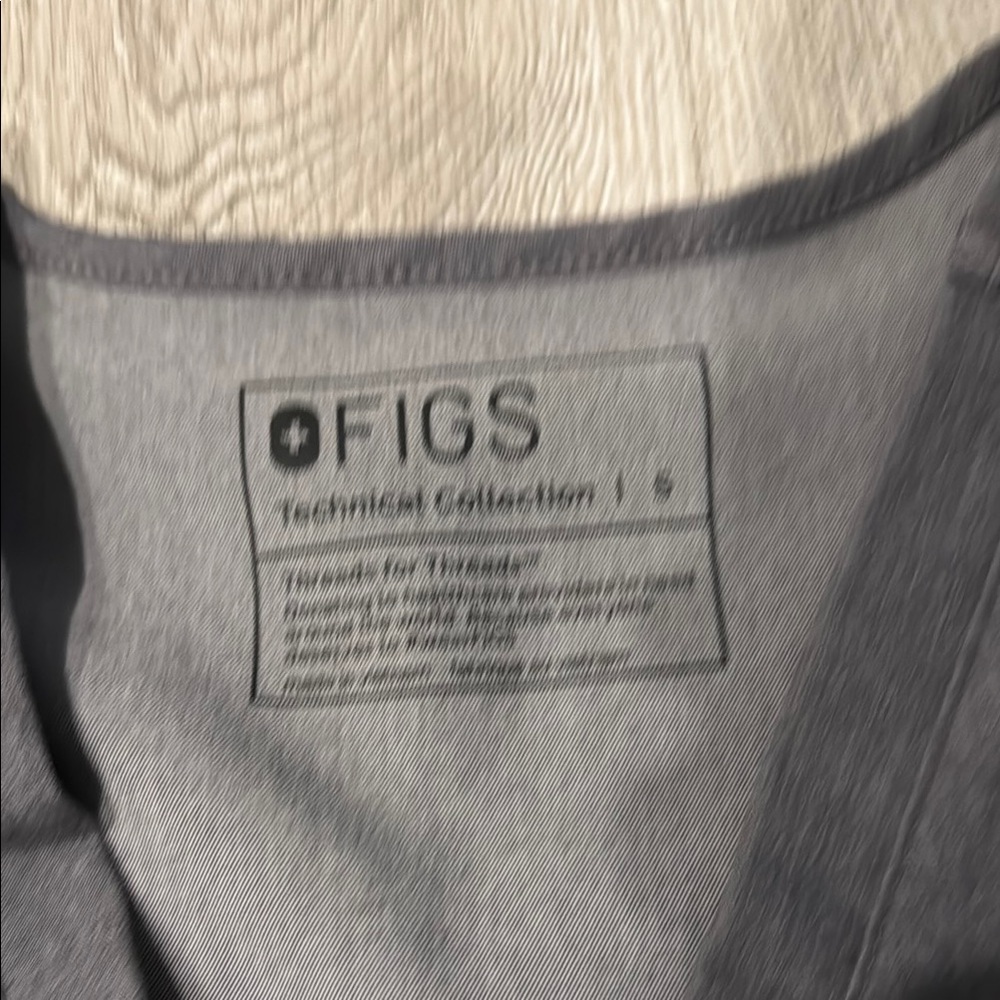 FIGS Casma - Picture 2 of 2